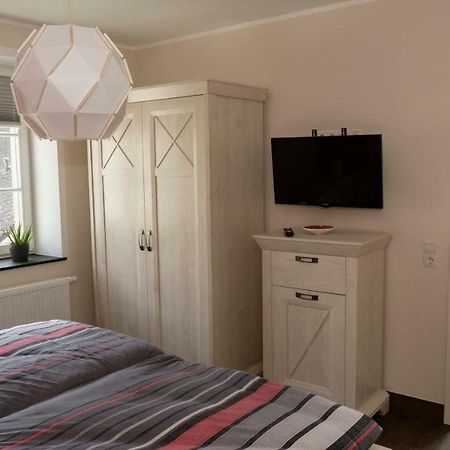 Ferienhaus Alte Schule Volkesfeld Екстериор снимка